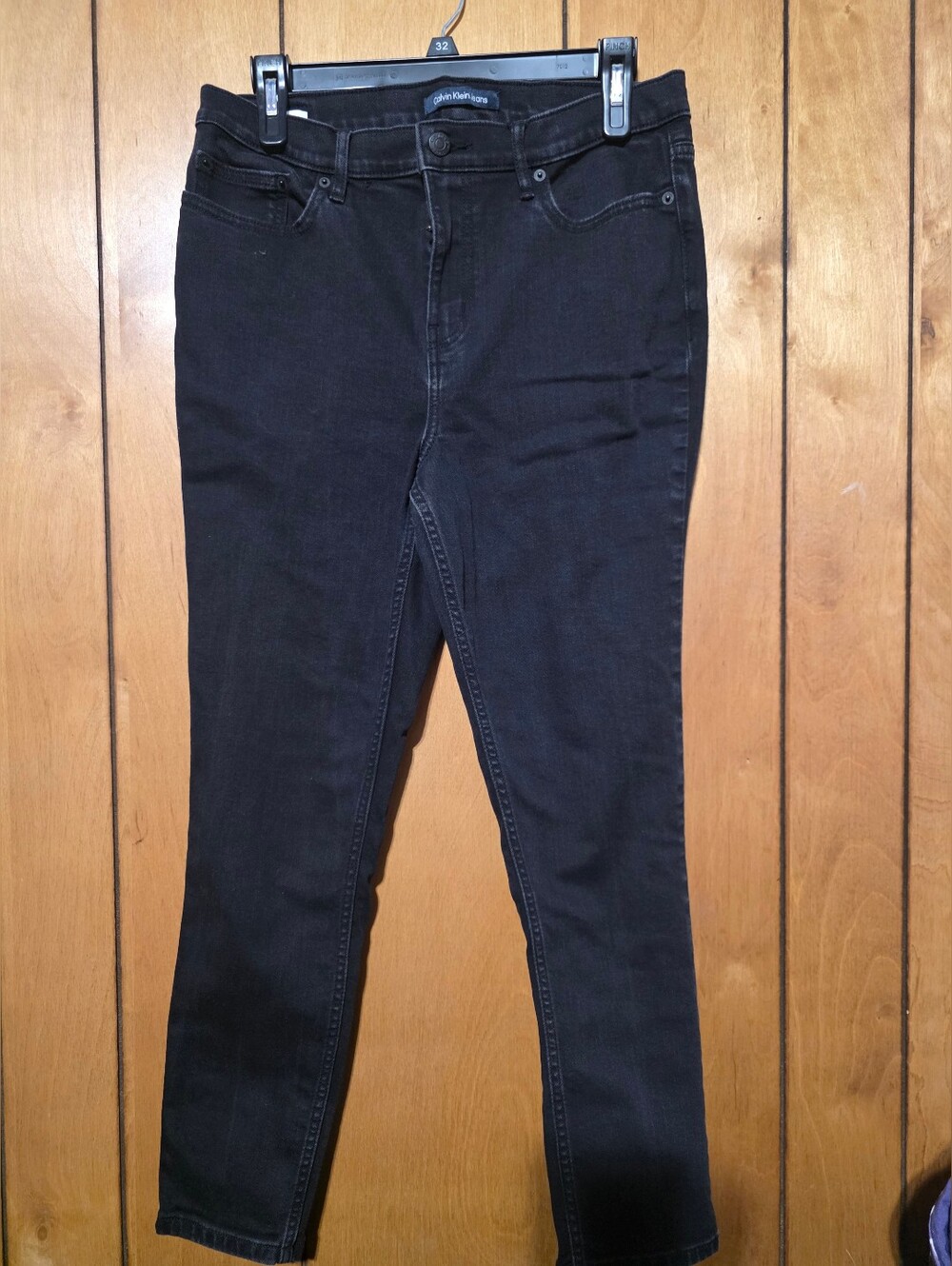 Calvin Klein Jeans black skinny jeans in women's size 32P / 14P Petite